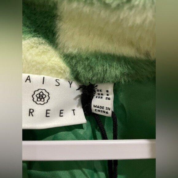 New ASOS Faux Fur Long Checkboard Coat Wavy 90’s Mod Boho Street - Picture 8 of 11